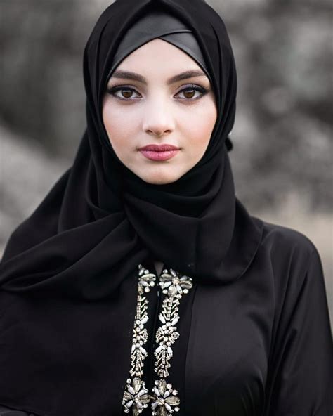 hijab muslim woman